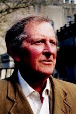 Desmond FitzGerald, 29th Knight of Glin (b. 1937)